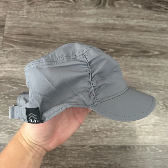 Under armour hat one size fits all womens - Picture 3 of 5